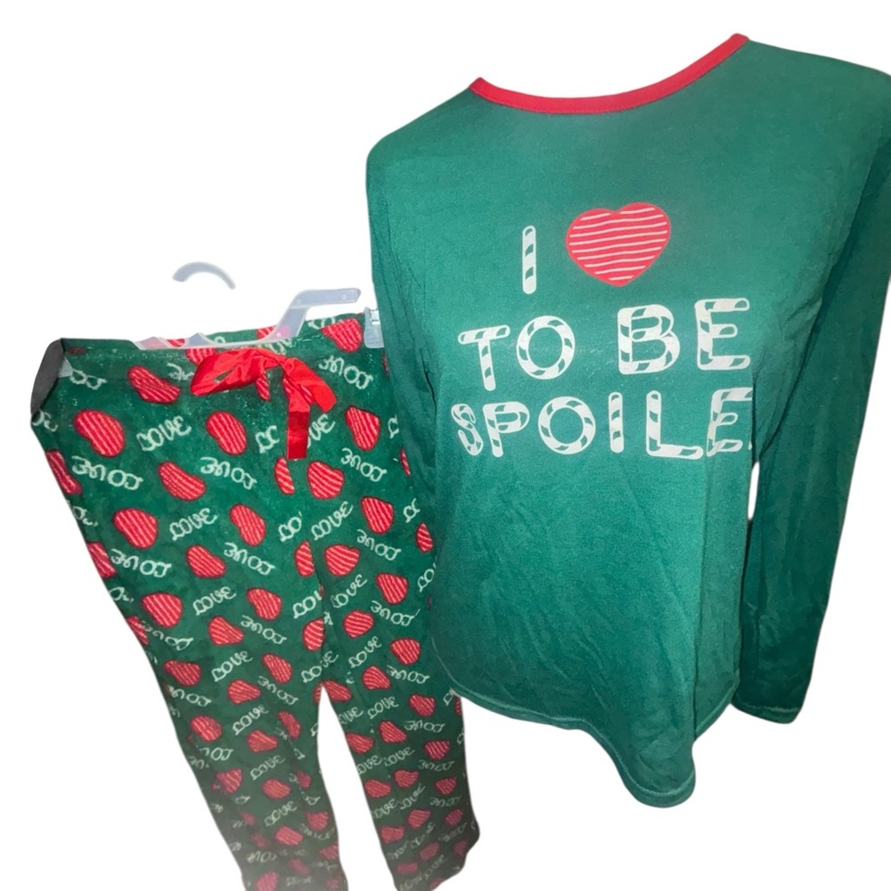 Y2K Fleece Pajamas “I Love To Be Spoiled”
